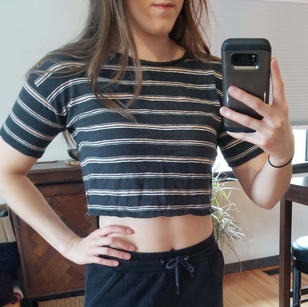 4 for $20 ~ American Eagle Cropped Tee